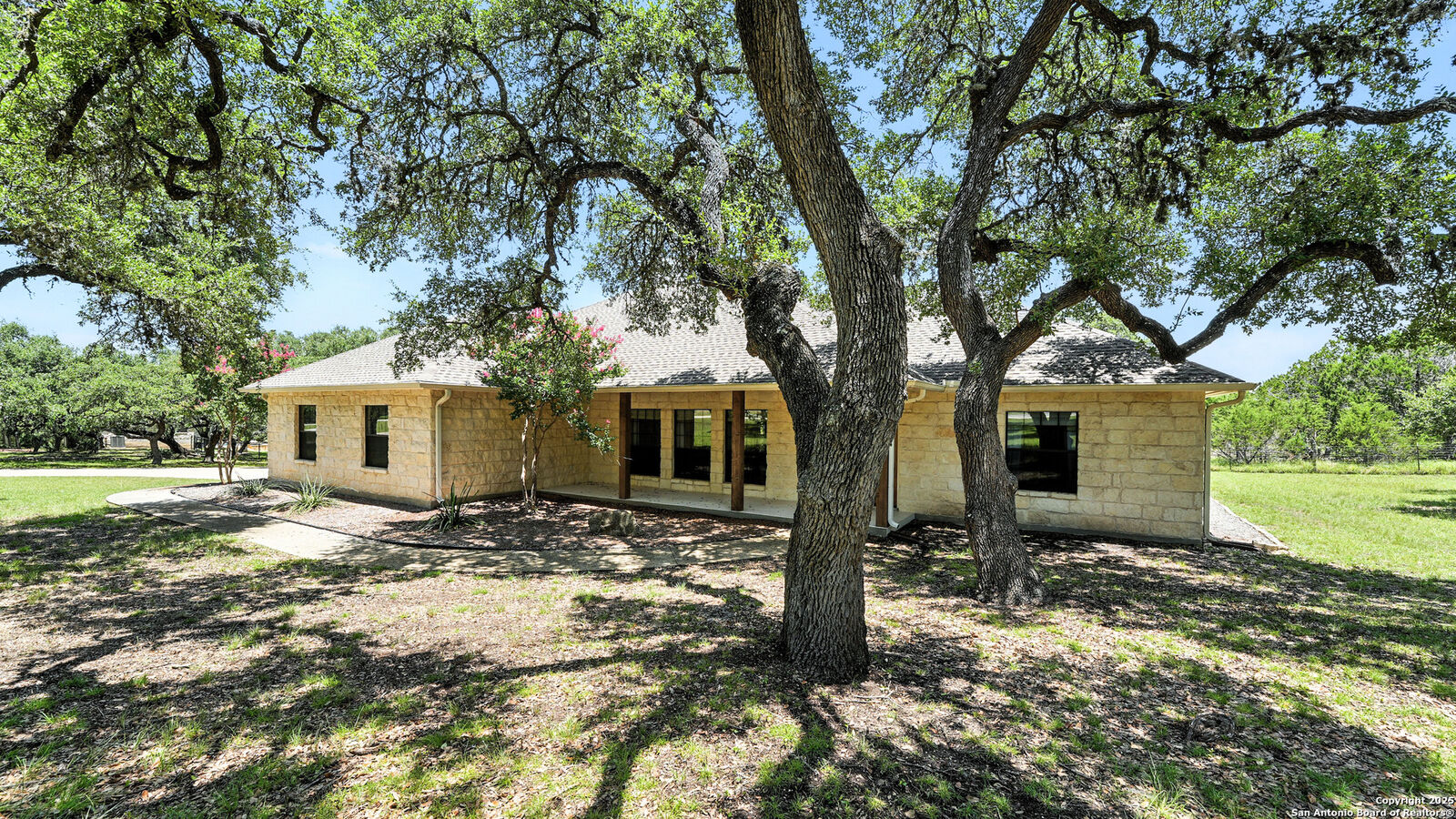 Property Photo:  331 Dresden Wood  TX 78006 