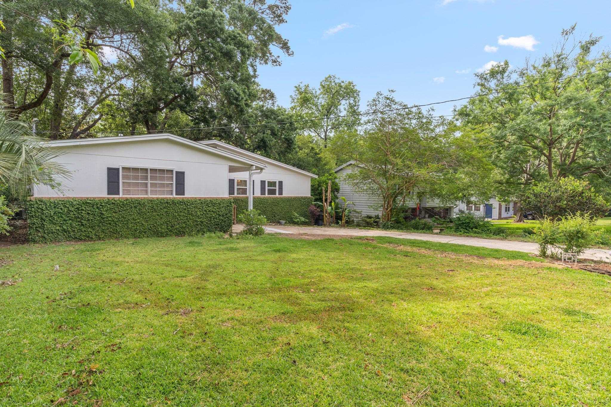 Property Photo: 1233 Talbot Avenue FL 32308