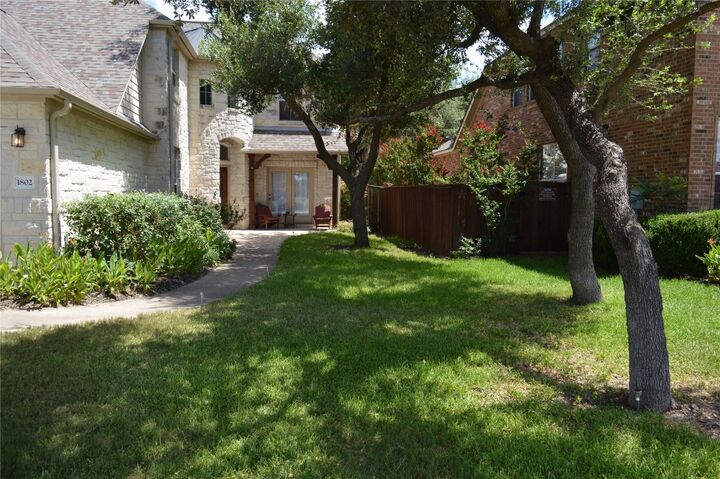 Property Photo: 1802 Misty Ridge Drive TX 78641