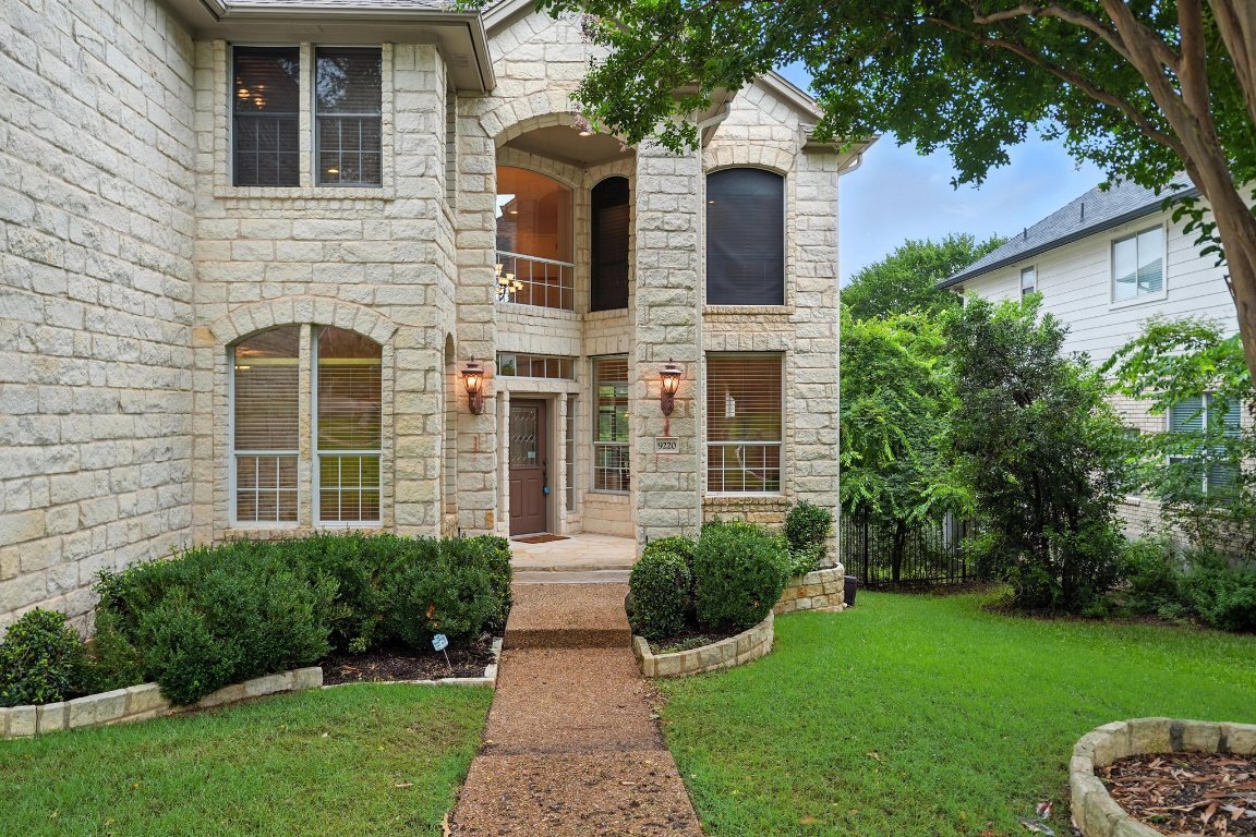 Property Photo: 9220 Evening Primrose Path TX 78750