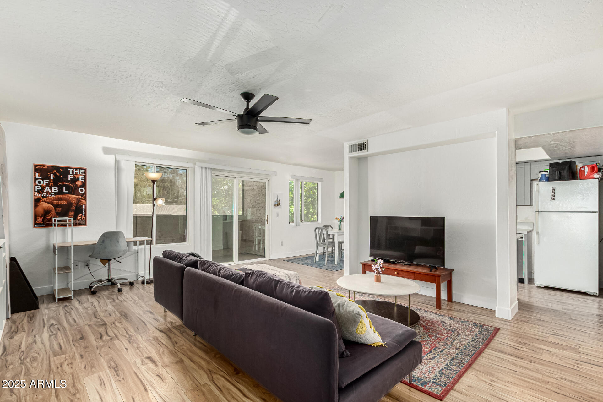 Property Photo: 151 E Broadway Road 204 AZ 85282