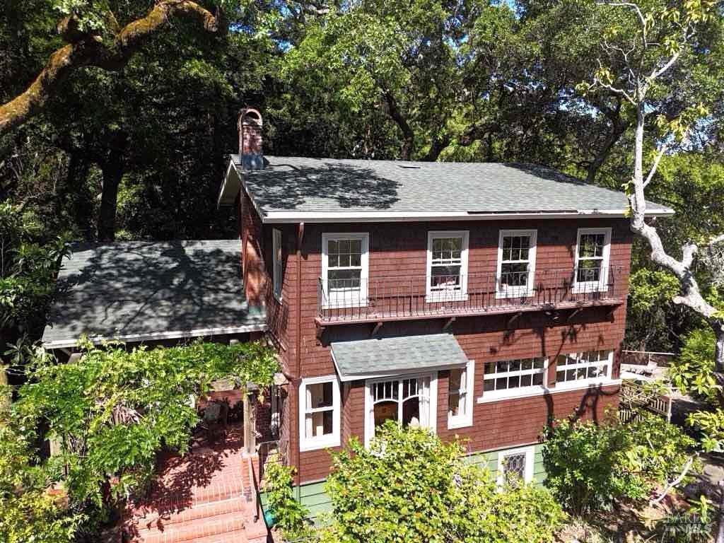 Property Photo:  150 Bungalow Avenue  CA 94901 