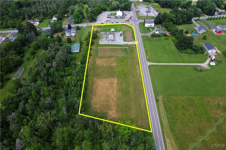 Property Photo:  7550 Collamer Road  NY 13057 