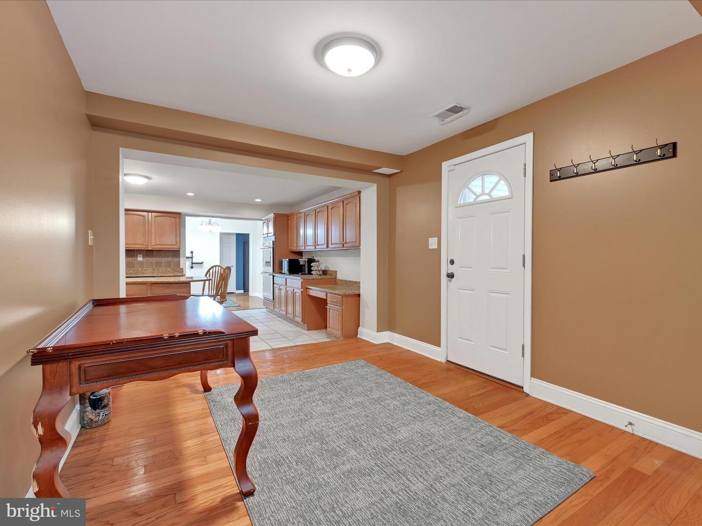 Property Photo:  1124 Grove Road  PA 19380 