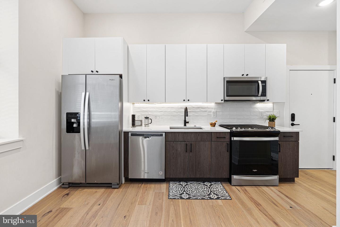 Property Photo:  1723 Francis Street 1B  PA 19130 