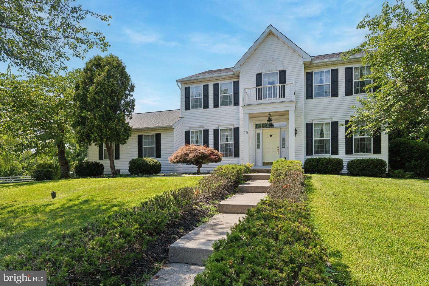 19 Cardinal Lane  Collegeville PA 19426 photo