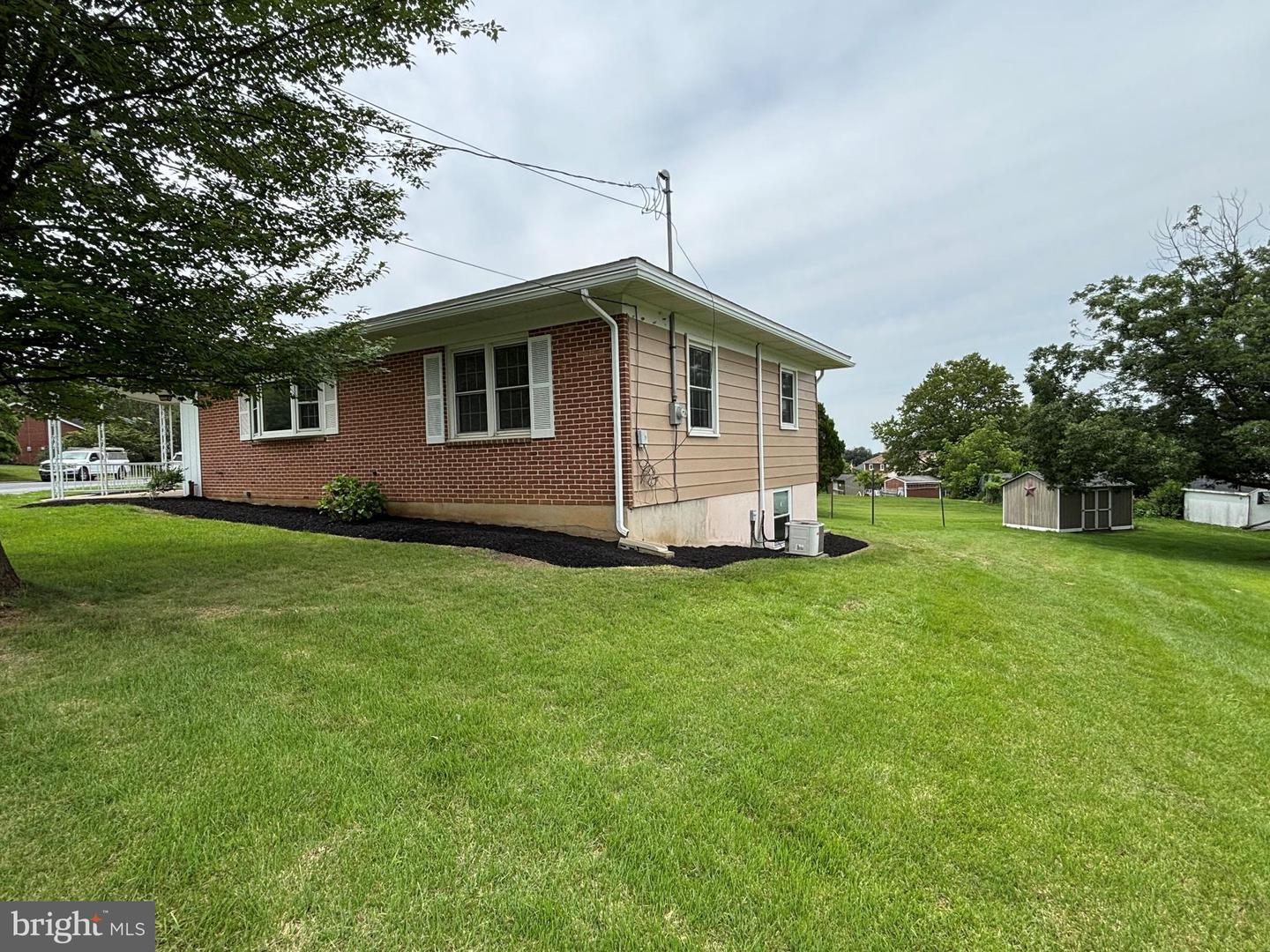 Property Photo:  330 S Willow Street  PA 19522 