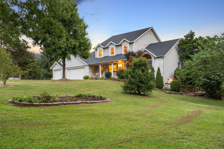Property Photo: 10550 E David Allen Rd MO 65201