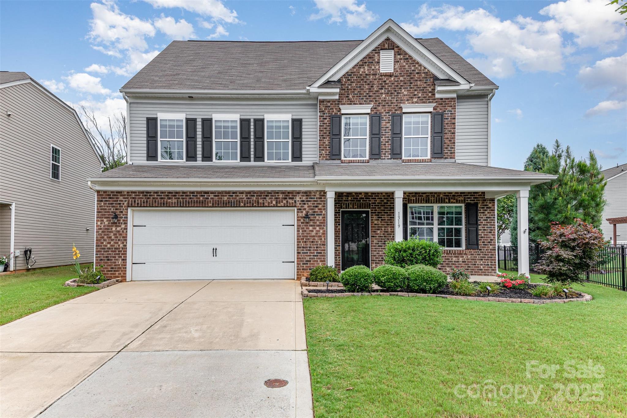 Property Photo: 1319 Bridgeford Drive NW NC 28078