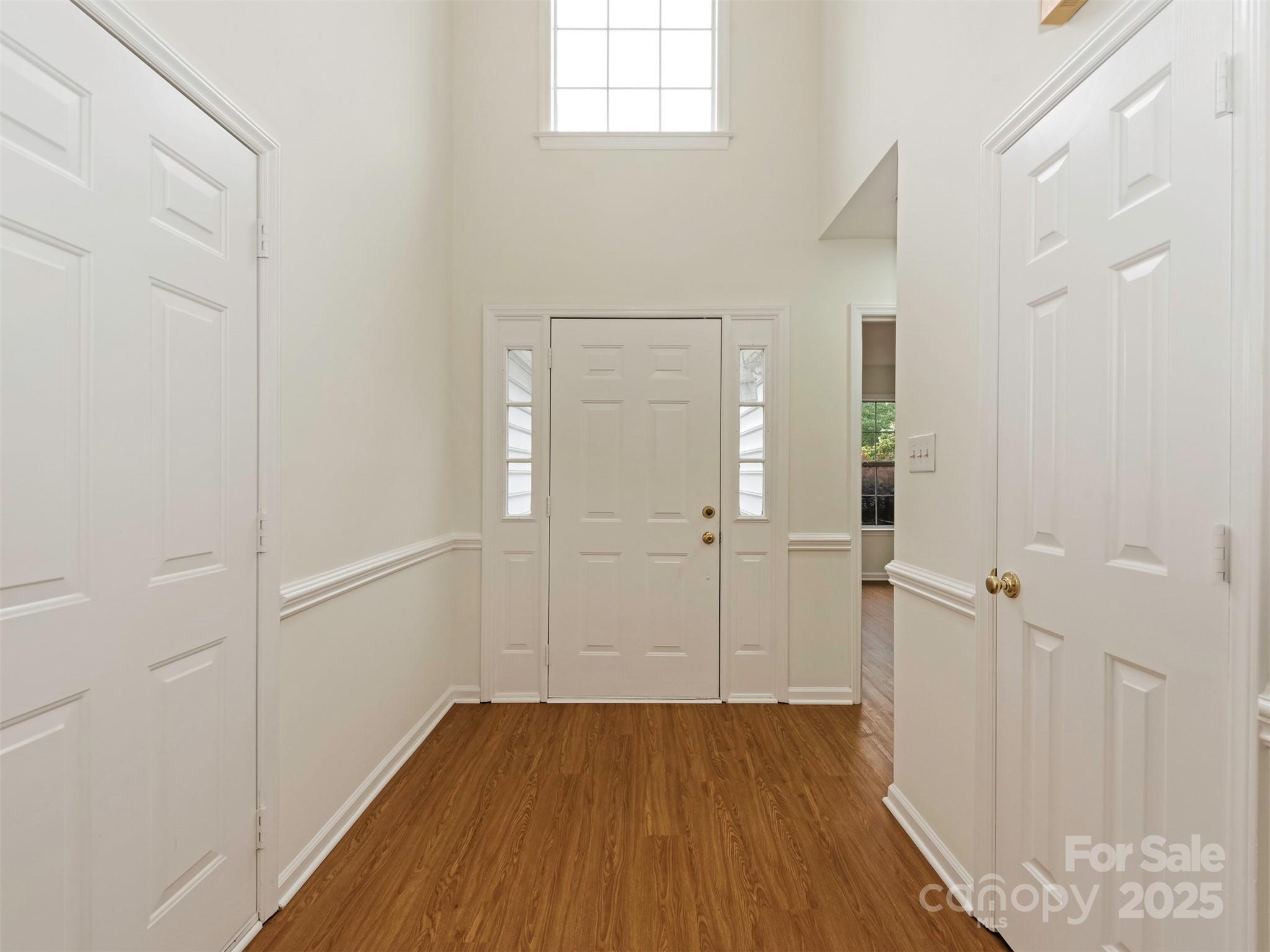 Property Photo: 2306 Planters Knoll Drive NC 28110