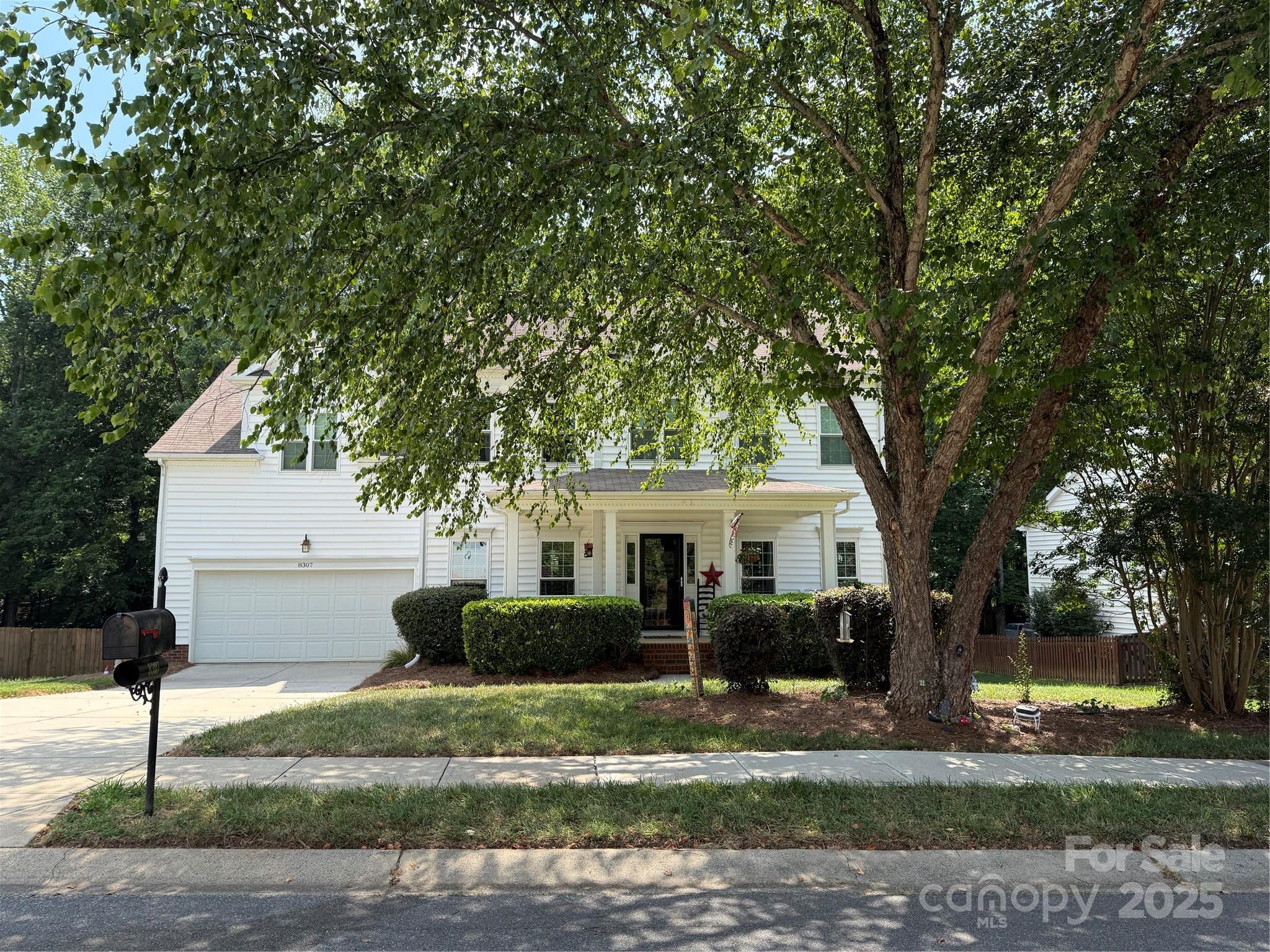 8307 Beardsley Drive  Charlotte NC 28269 photo