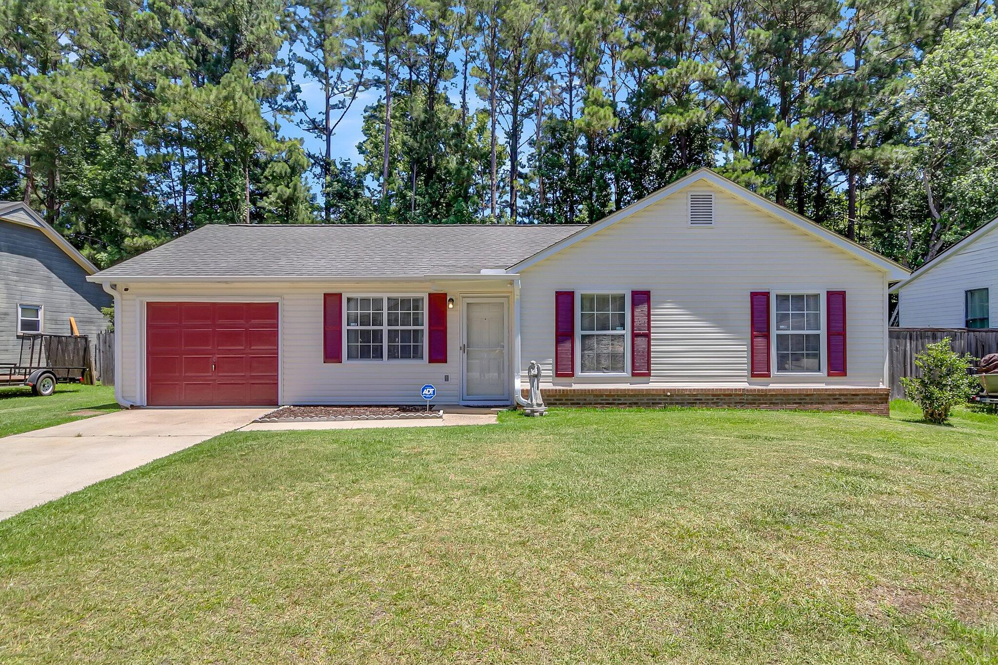 320 Winding Lane  Summerville SC 29486 photo
