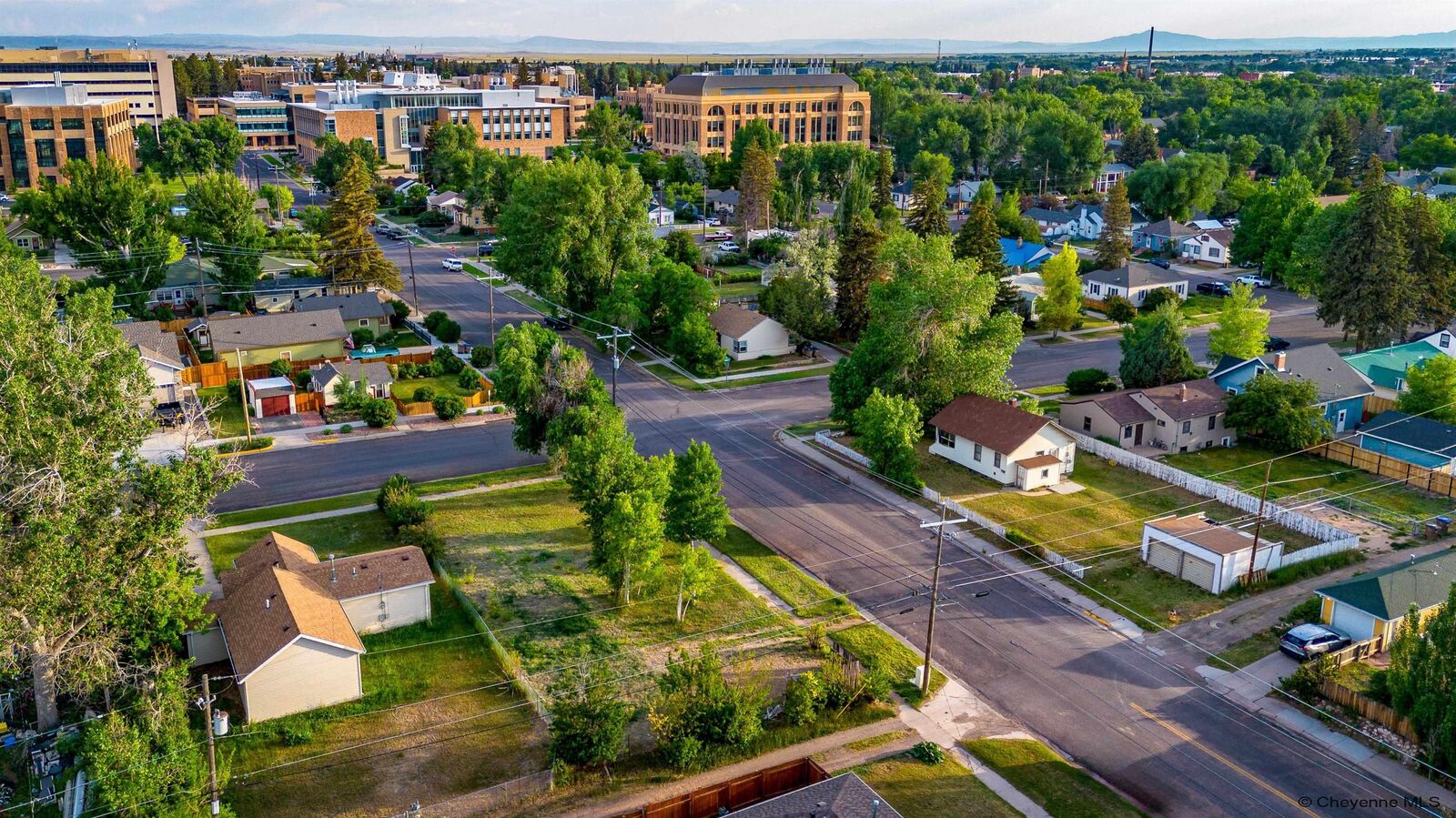 Property Photo:  755 N 11th St  WY 82072 