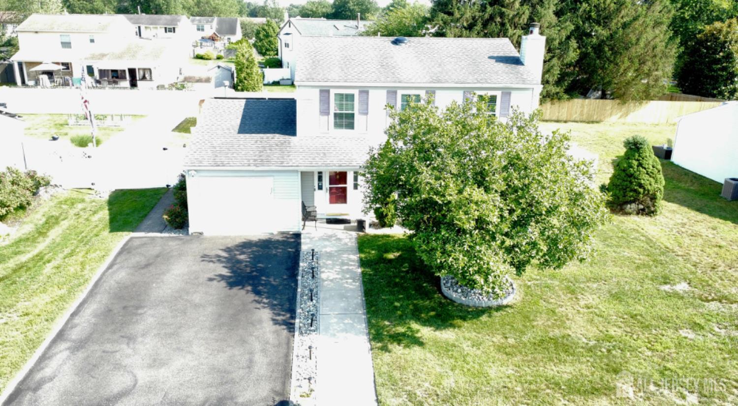 33 Snowdrift Lane  Howell NJ 07731 photo