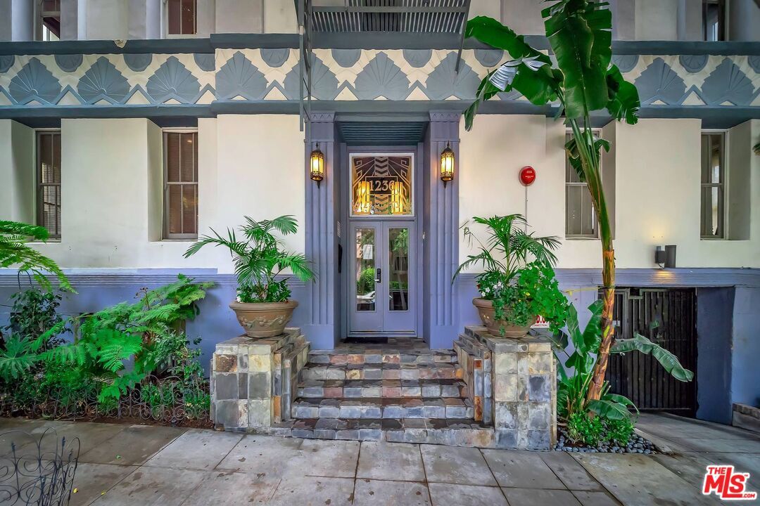Property Photo: 1236 N Flores St CA 90069