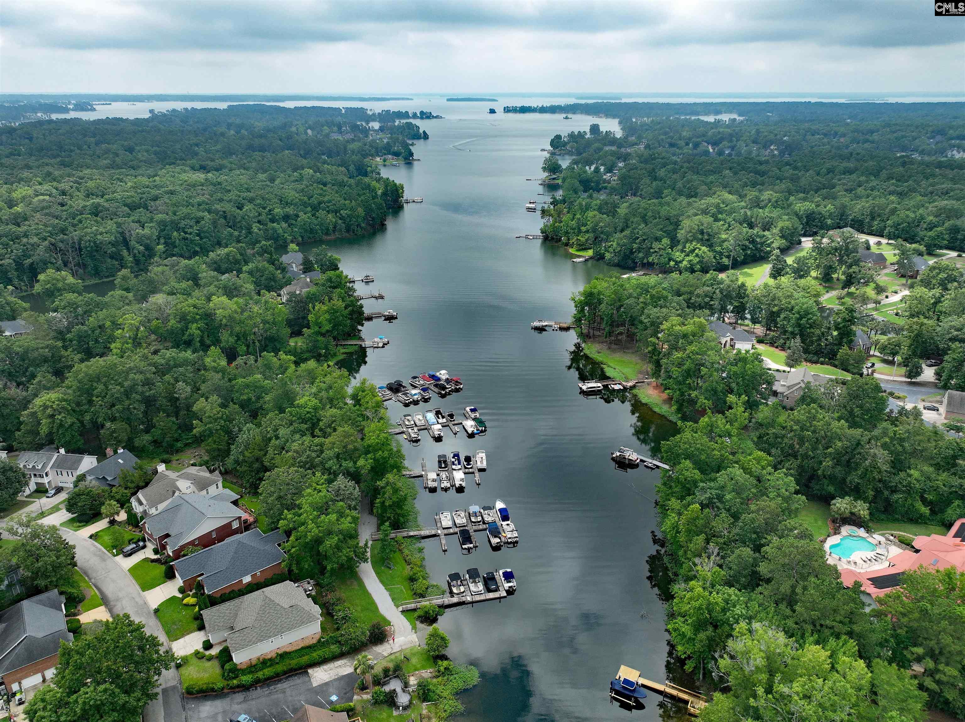 Property Photo: 201 Willowood SC 29036