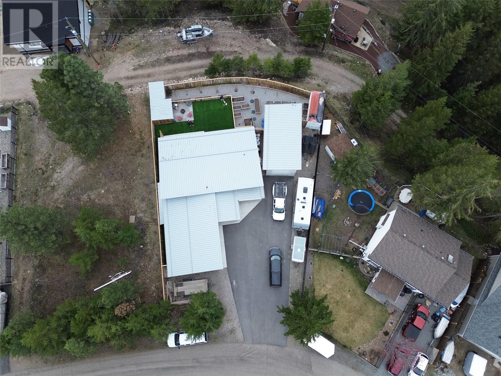Property Photo: 174 Crown Crescent BC V1H 2C3