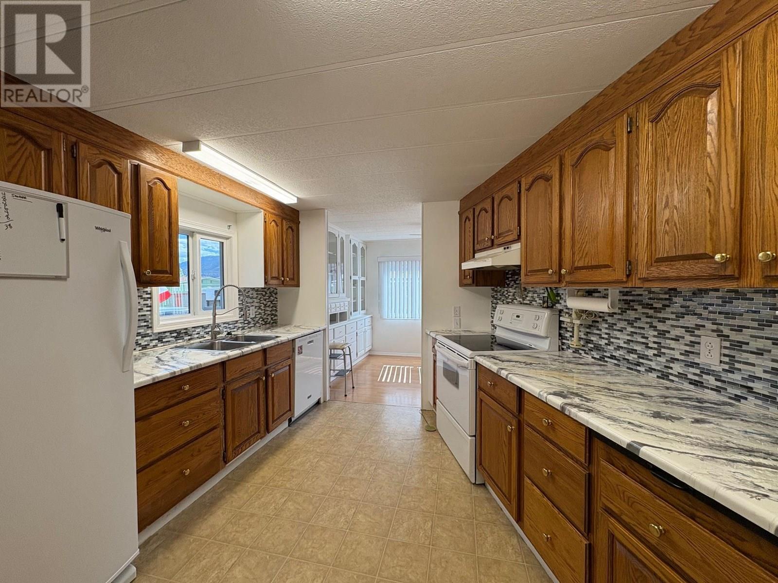 Property Photo: 3105 South Main Street 201 BC V2A 5G6