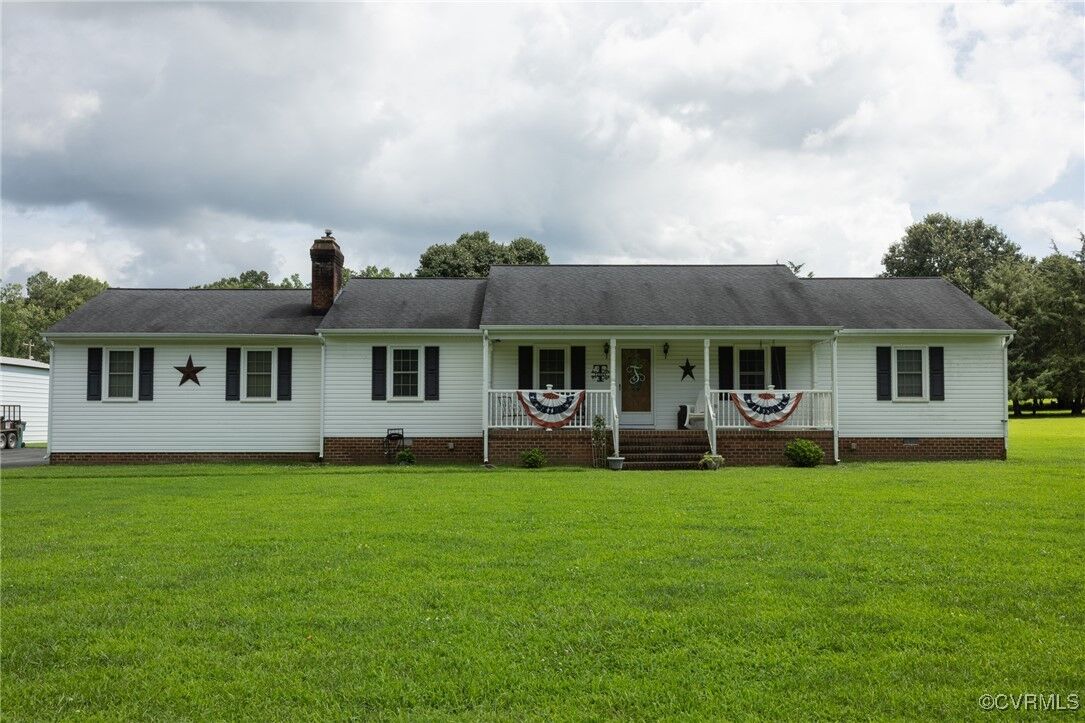 Property Photo:  5305 Swift Hill Lane  VA 23150 