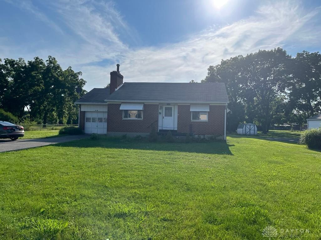 Property Photo:  5747 N Springboro Pike  OH 45449 