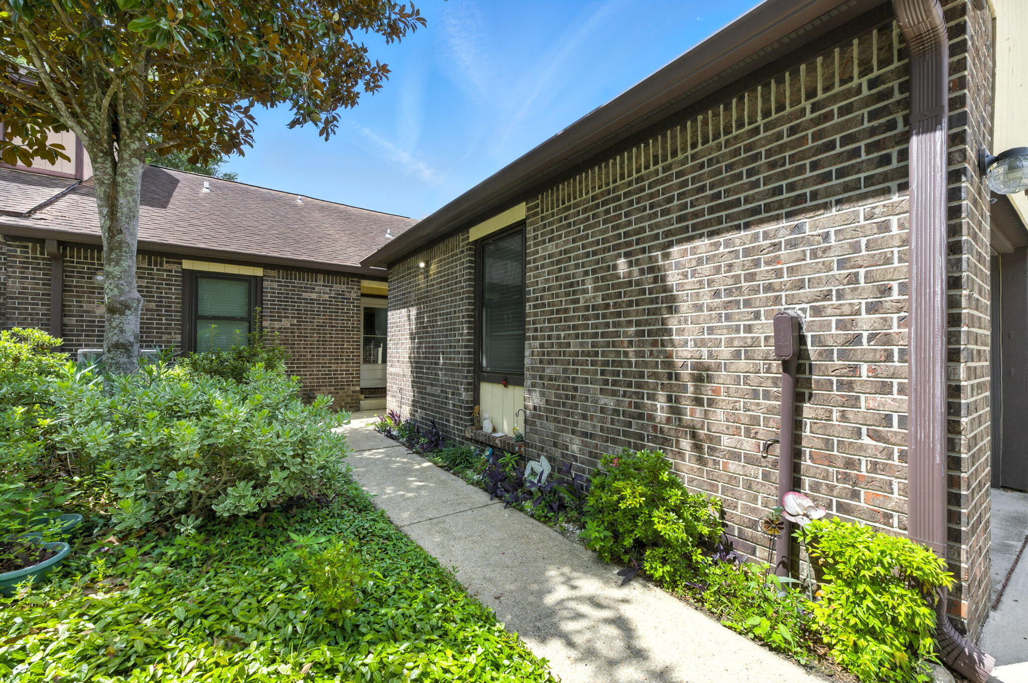 Property Photo: 80 Hidden Cove Court FL 32580