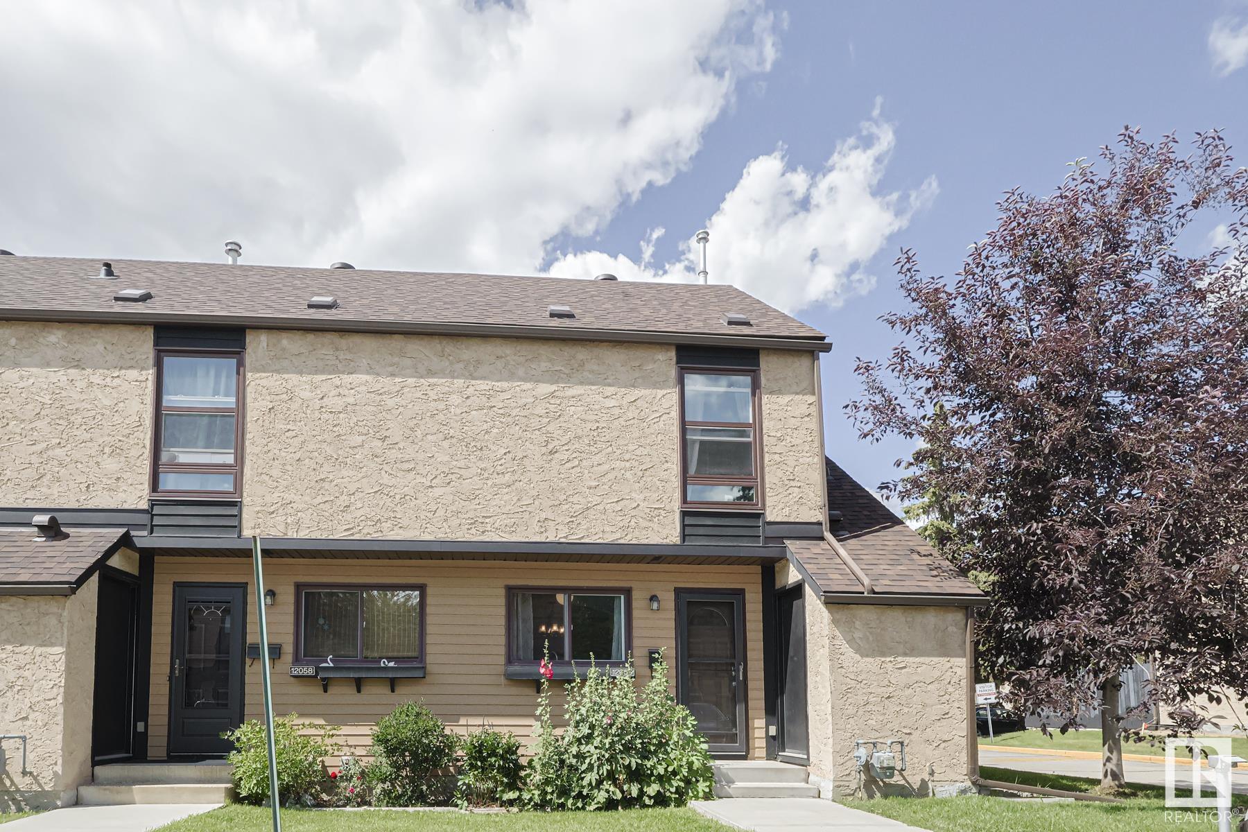 Property Photo:  12056 25 Avenue NW  AB T6J 4L3 