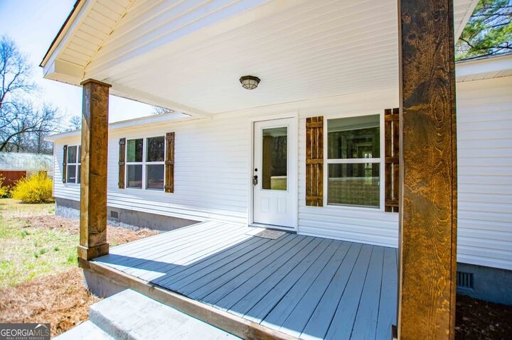 Property Photo: 20 Riverside Drive GA 30117