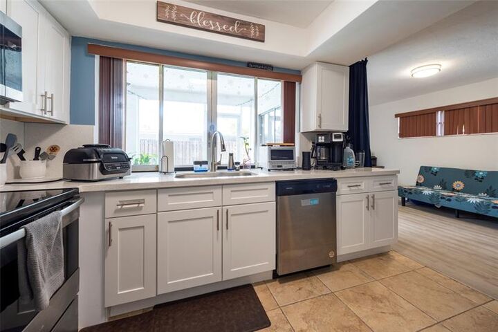 Property Photo:  9081 NW 21st Mnr  FL 33322 