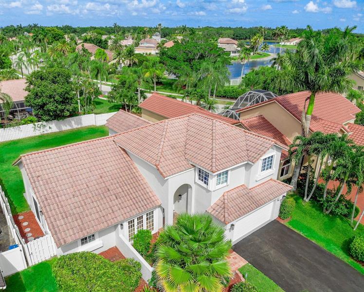 Property Photo:  1080 Spyglass  FL 33326 