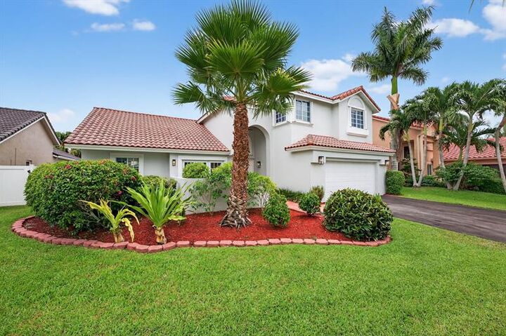 Property Photo:  1080 Spyglass  FL 33326 