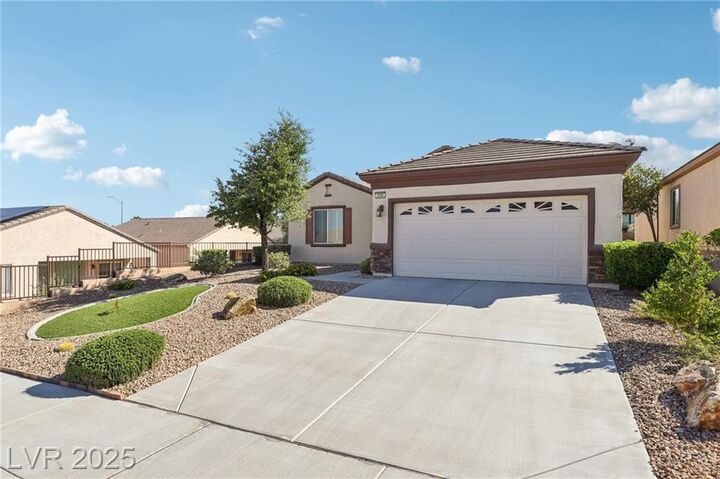 Property Photo: 2590 Anani Road NV 89044