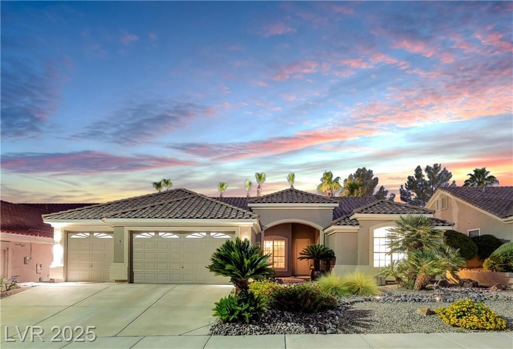 Property Photo:  216 Chestnut Ridge Circle  NV 89012 