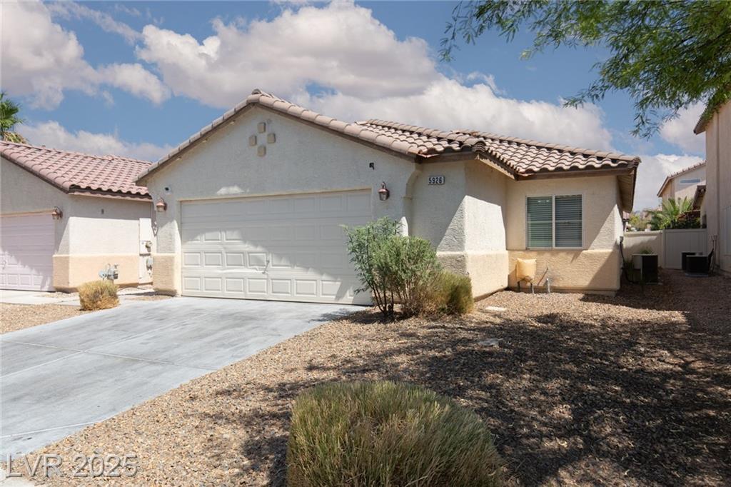 Property Photo: 5926 Mahogany Mountain Drive NV 89142