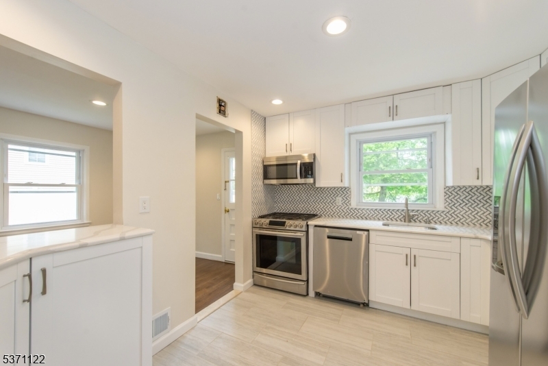 Property Photo: 99 Morningside Rd NJ 07652