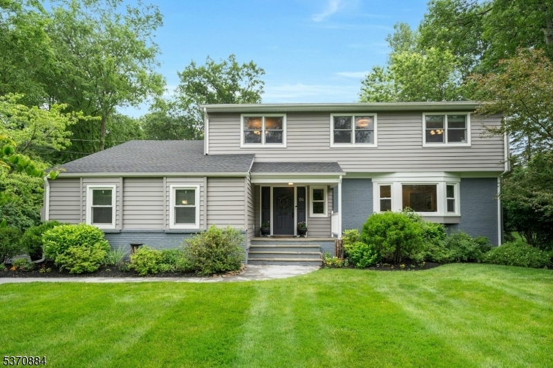 186 Coolidge Ter  Wyckoff Twp. NJ 07481 photo