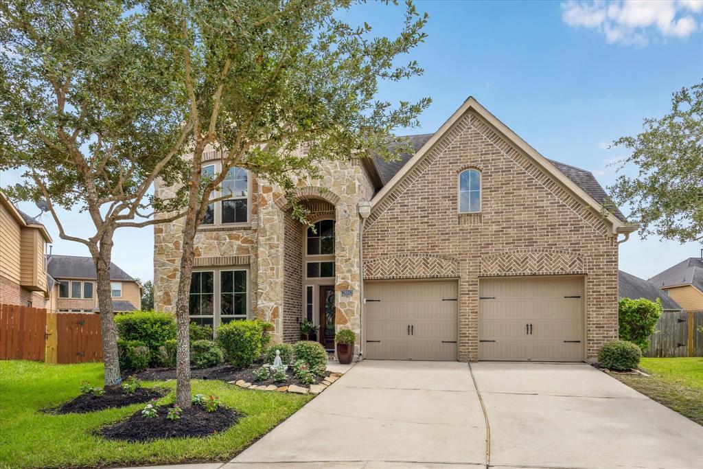 Property Photo: 28842 Thornbird Court TX 77494