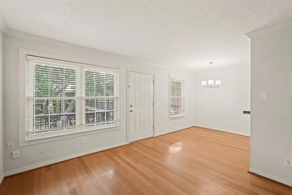 Property Photo: 3224 Timmons Lane 108 TX 77027