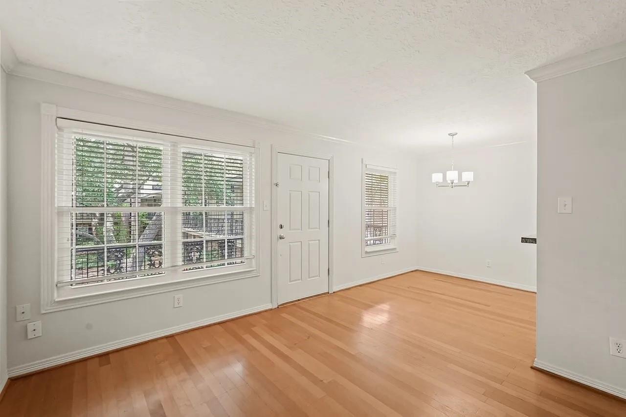 Property Photo: 3224 Timmons Lane 108 TX 77027