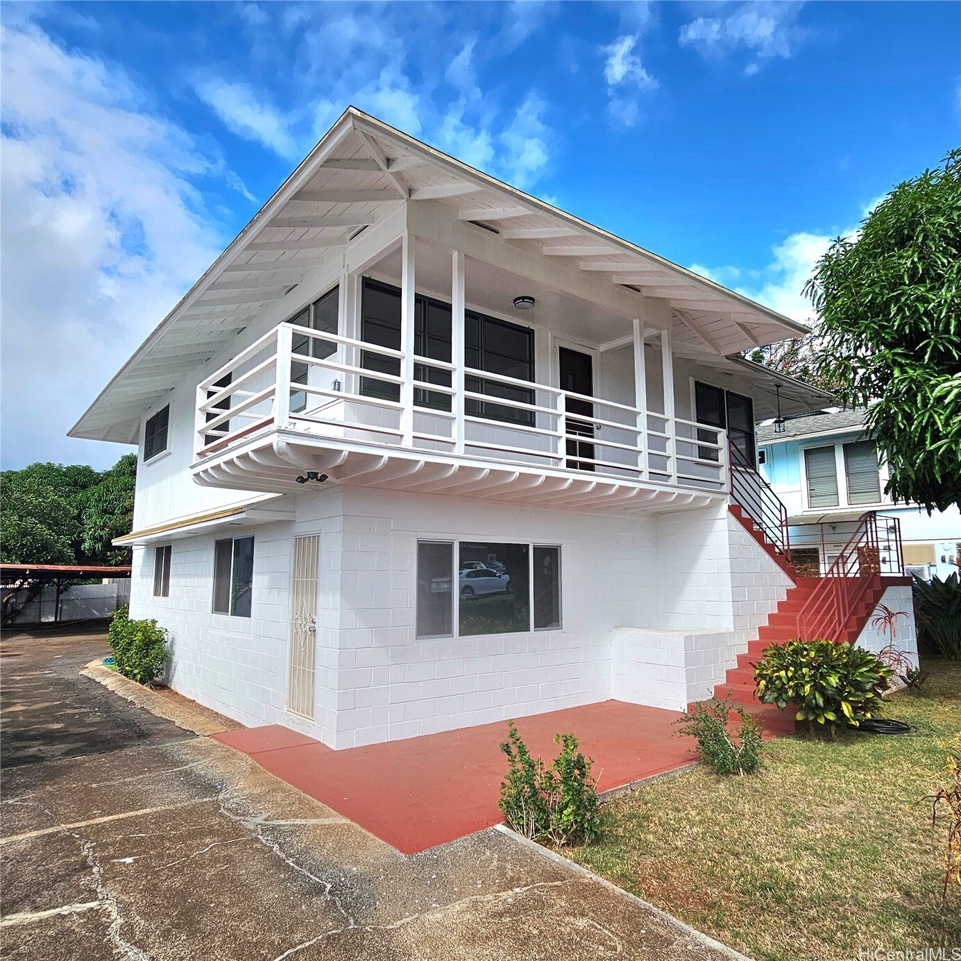 3216 Kaimuki Avenue  Honolulu HI 96816 photo