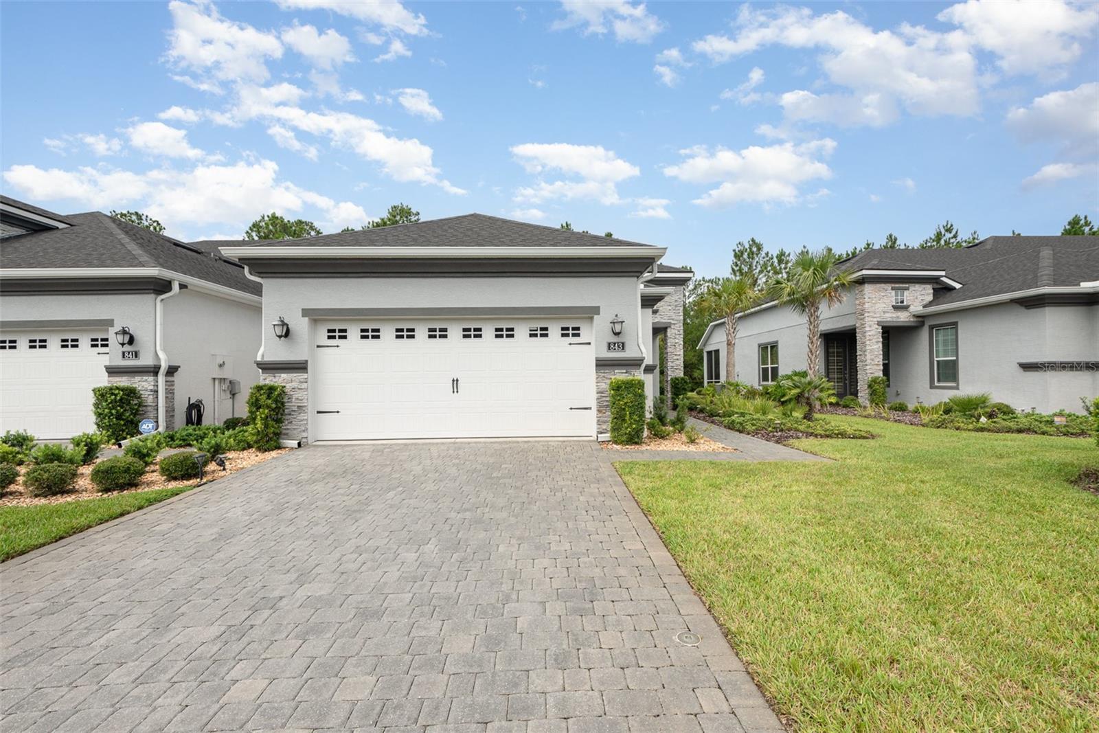 Property Photo:  843 Pinewood Drive  FL 32174 