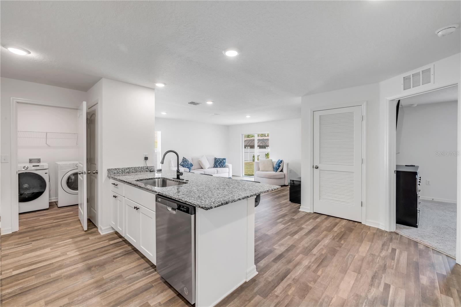 Property Photo:  40 Briarvue Lane  FL 32137 