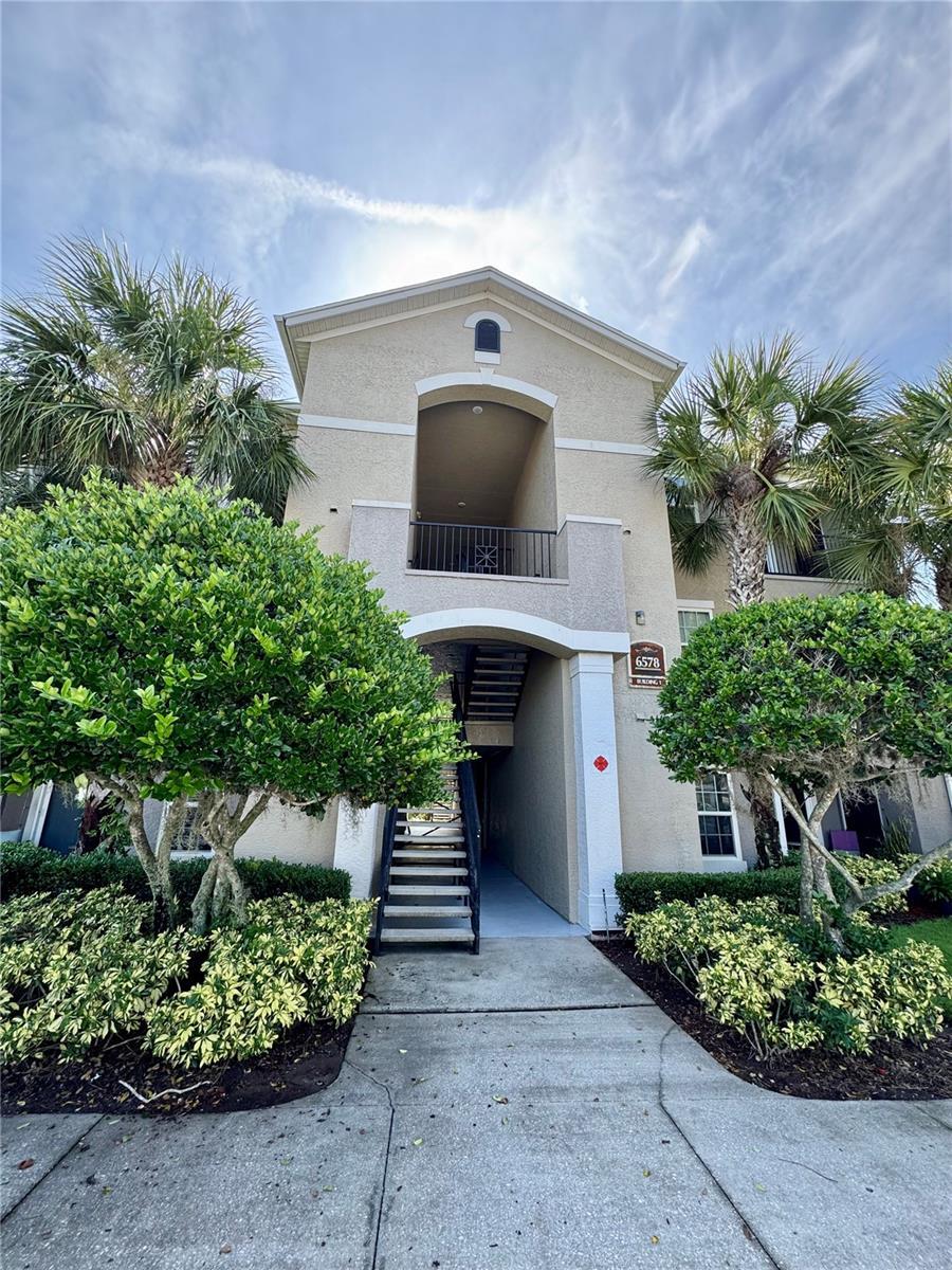Property Photo: 6578 Swissco Drive 123 FL 32822