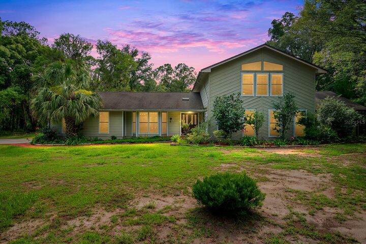 Property Photo:  7201 SW 97th Lane  FL 32608 