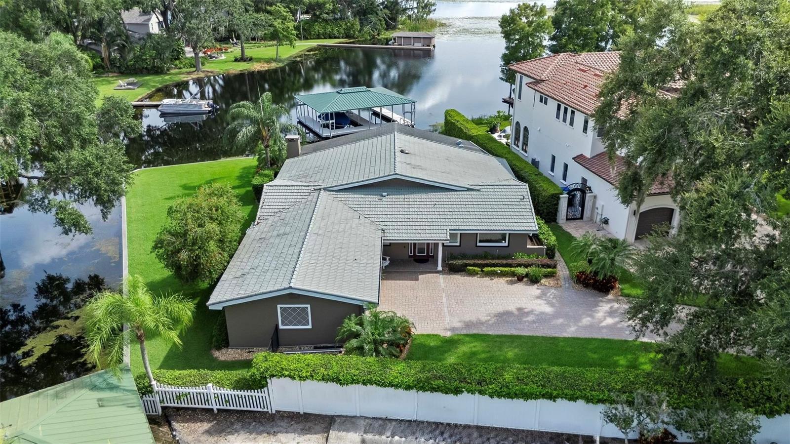 Property Photo: 9070 Ron Den Lane FL 34786