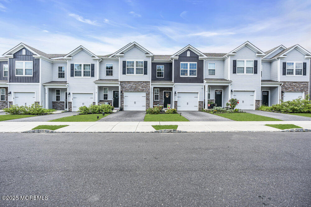 Property Photo: 55 Peregrine Way NJ 08016