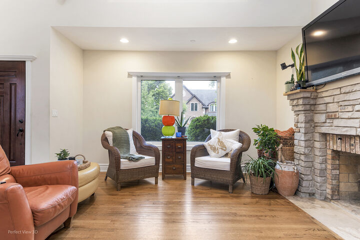 Property Photo:  1712 Woodland Avenue  IL 60068 