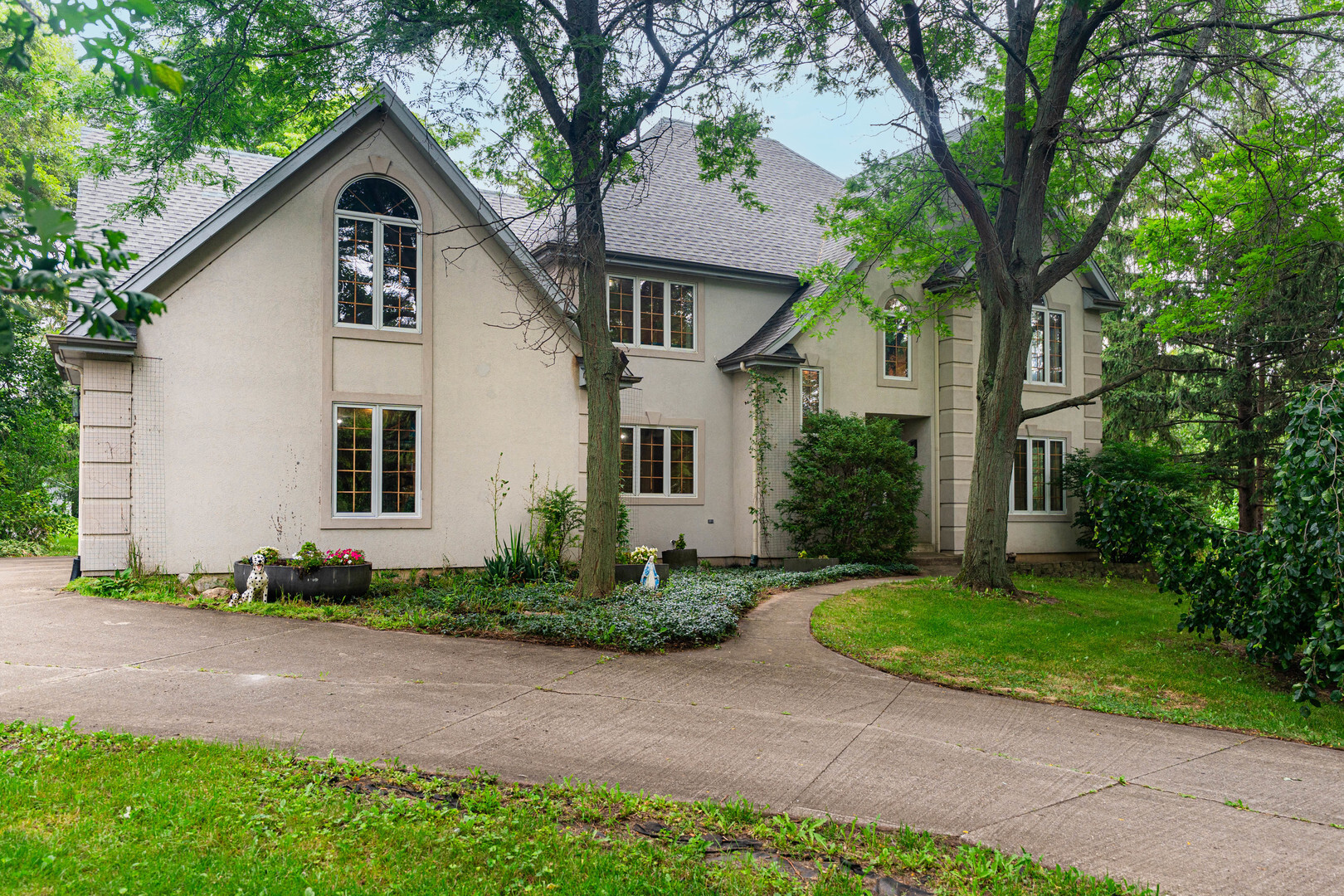 21210 W Lakeview Parkway  Mundelein IL 60060 photo