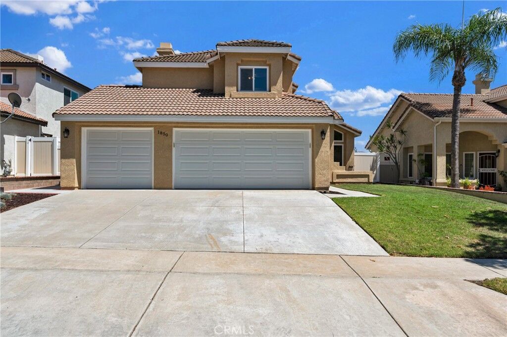 Property Photo: 1850 Coolidge Street CA 92879