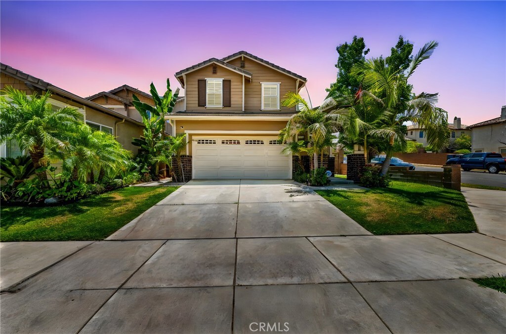 Property Photo: 11209 Pinecone Street CA 92883