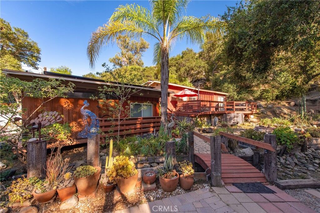 Property Photo:  1097 Katherine Road  CA 93063 